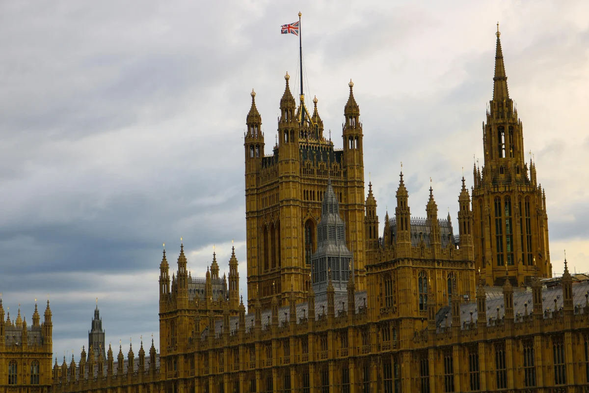 apply dependent visa uk